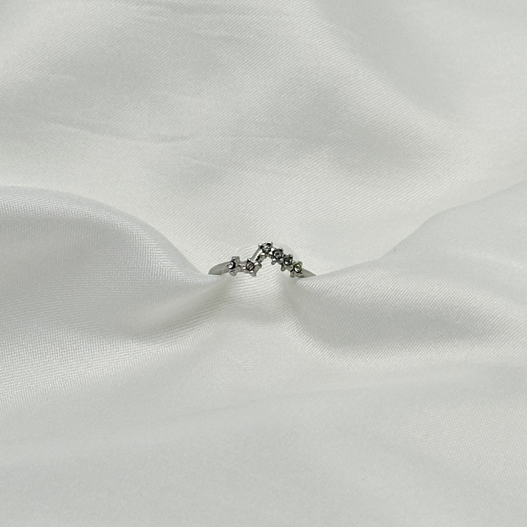 Bague argentée réglable en acier inoxydable avec des strass