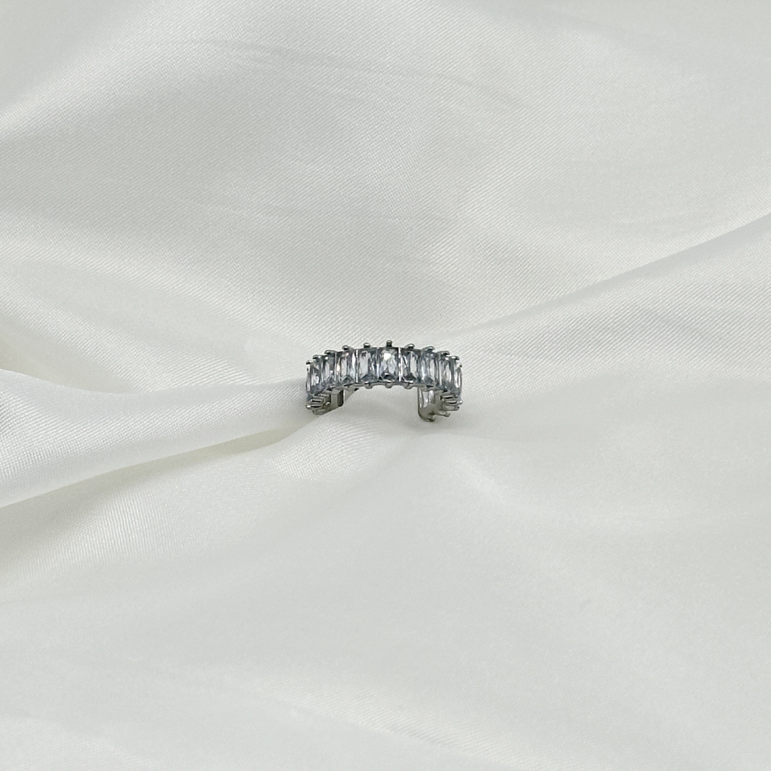 Bague argentée en acier inoxydable réglable avec de nombreuses pierre en zircon