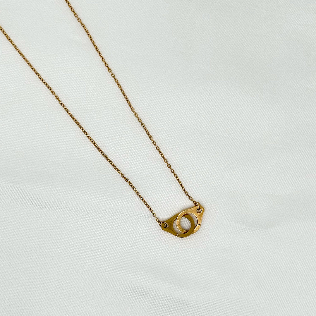 Collier Handcuff argenté