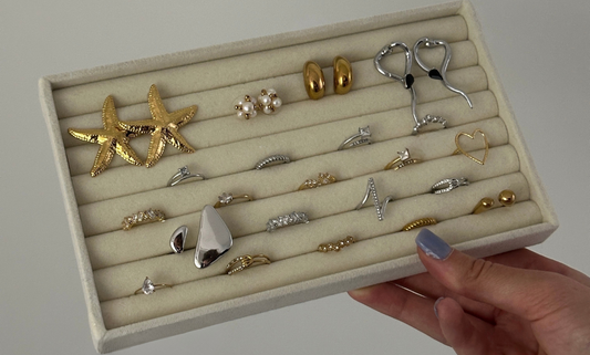 Les erreurs que tu fais (sûrement) avec tes bijoux en acier inoxydable