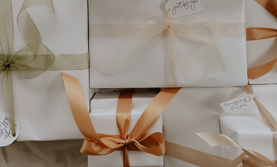 Quels bijoux offrir ? Top 10 cadeaux femme en acier inoxydable pas chers et durables