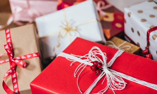 Trouver le cadeau parfait : Guide des cadeaux de Noël pour Elle