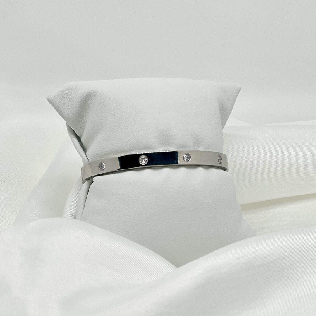 Bracelet Jonc argenté en acier inoxydable avec des strass dupe Love Cartier de Jeana Jewelry